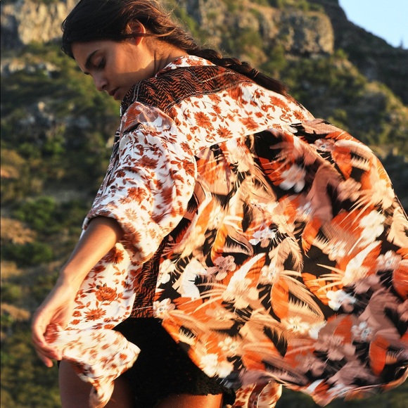 Free People Skate Squad Button down - never worn! - Picture 3 of 6